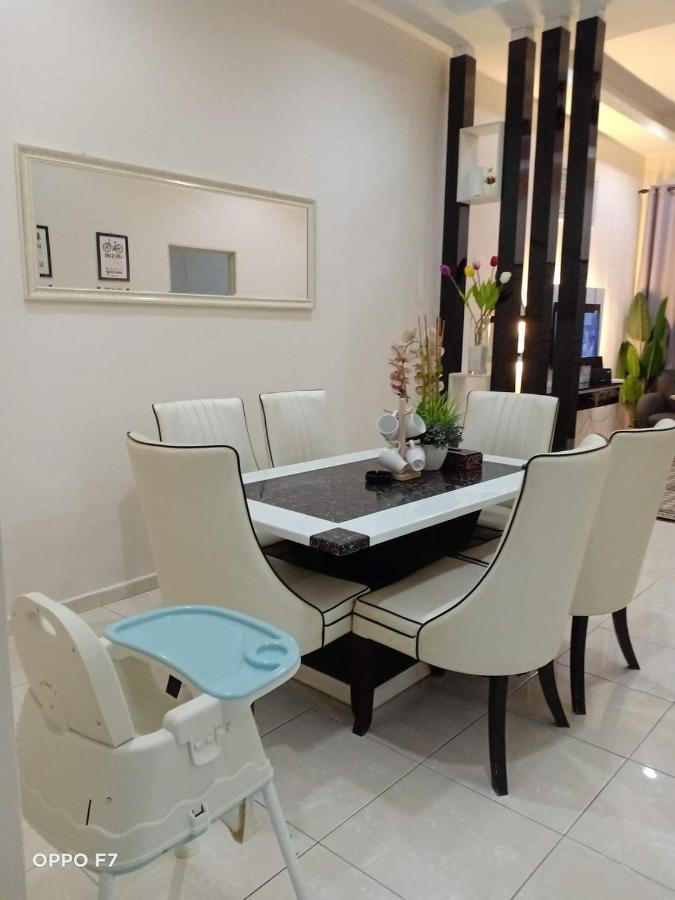 Melissa Homestay Merlimau Екстер'єр фото